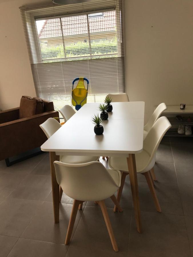 Vakantiehuisje De Panne Vlak Aan Plopsaland En De Zee Екстер'єр фото