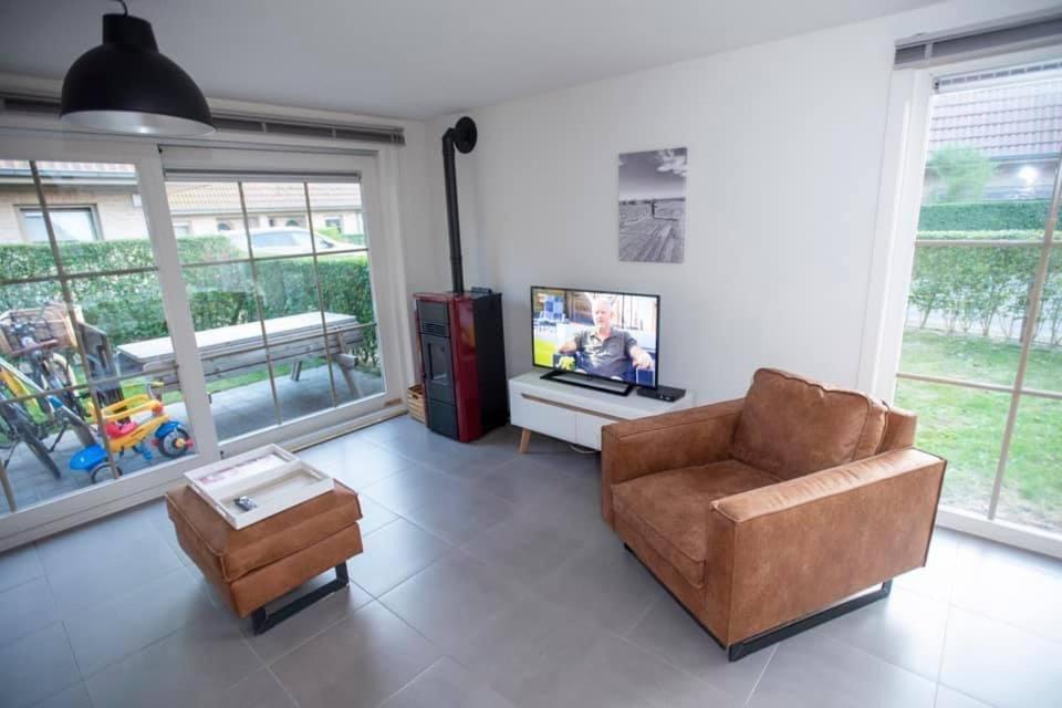 Vakantiehuisje De Panne Vlak Aan Plopsaland En De Zee Екстер'єр фото
