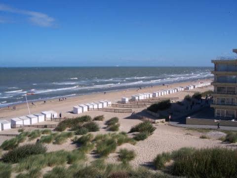 Vakantiehuisje De Panne Vlak Aan Plopsaland En De Zee Екстер'єр фото